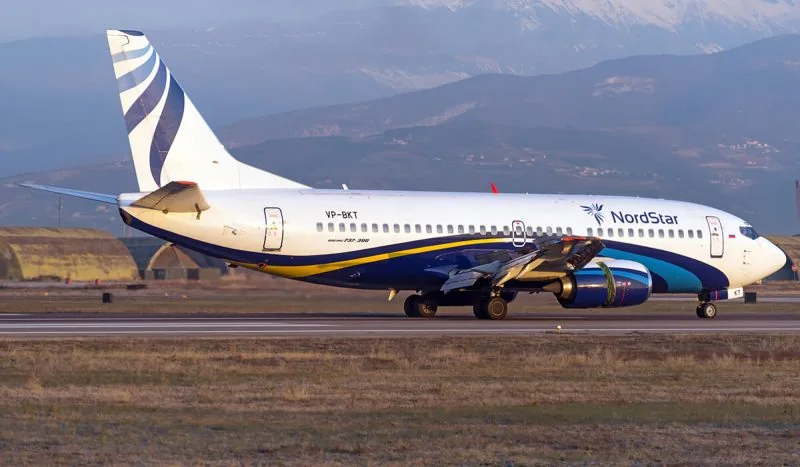 Boeing 737-300 «NordStar»