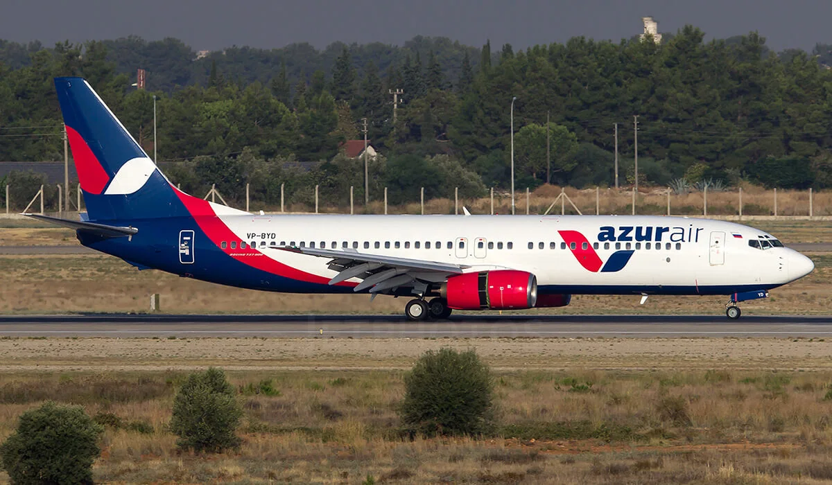 Boeing 737-800 «AZUR air»