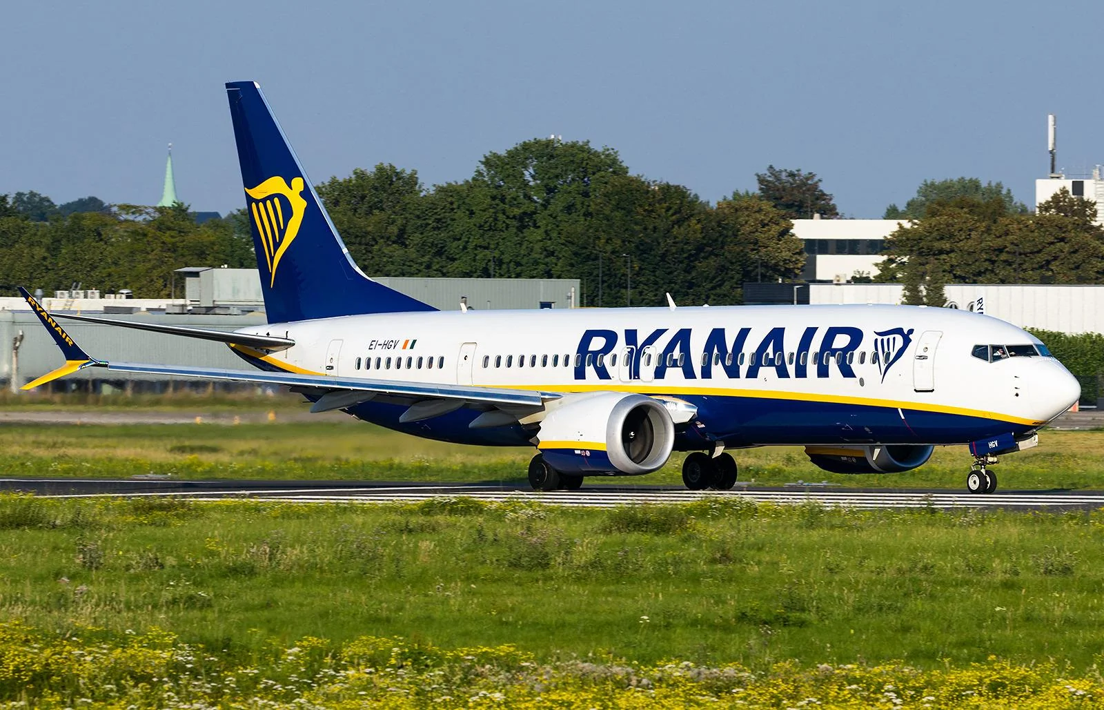 Boeing 737-8200 «Ryanair»