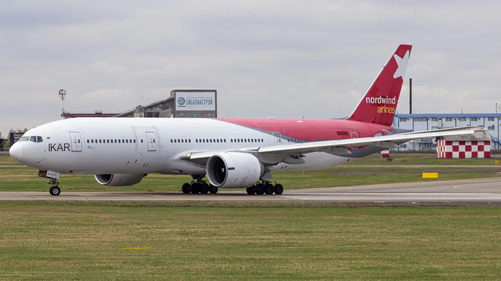 Boeing 777-200ER «Икар»