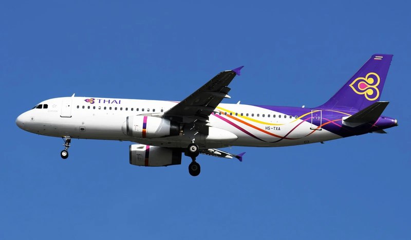 Airbus A320-200 «Thai Airways»
