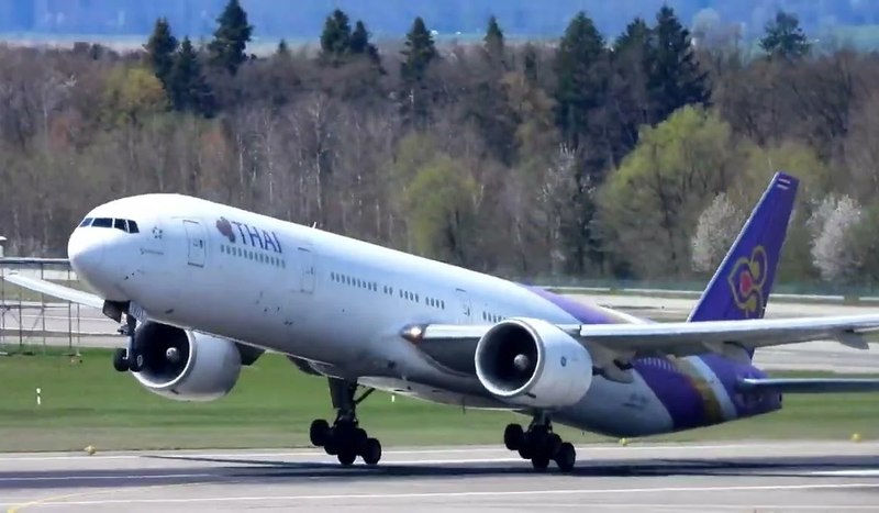 Boeing 777-300ER «Thai Airways»