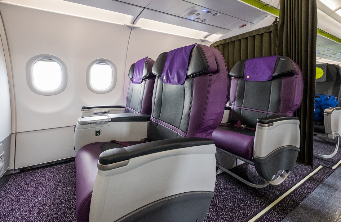 Бизнес-класс Airbus A320neo S7 Airlines: кресла 2-2 в переднем салоне