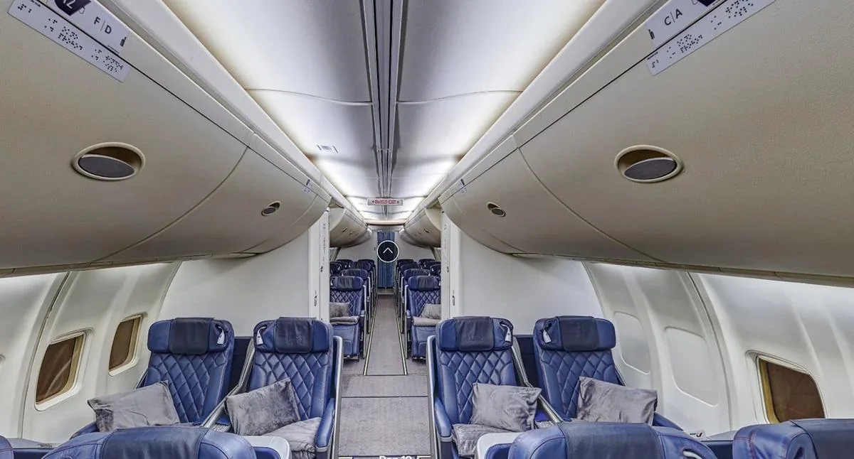Салон Lujo Black Jet Boeing 757-200 AZUR air во всю длину