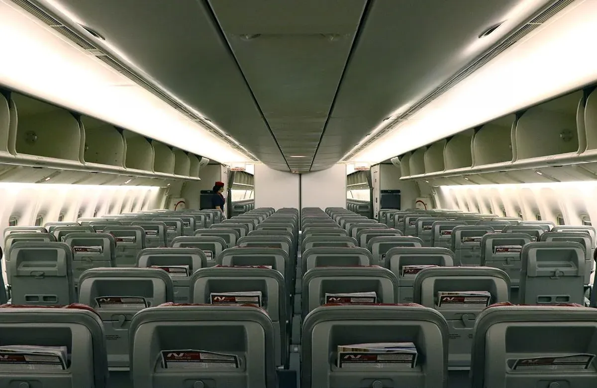 Ряды кресел 777-300ER Nordwind по девять в ряду